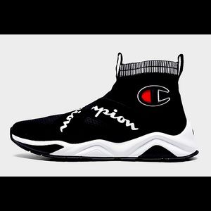 11/5 champion sneakers worn once i dont really like them they are not my style